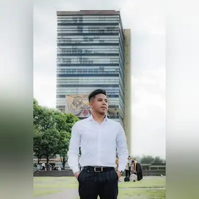 赖坤薇